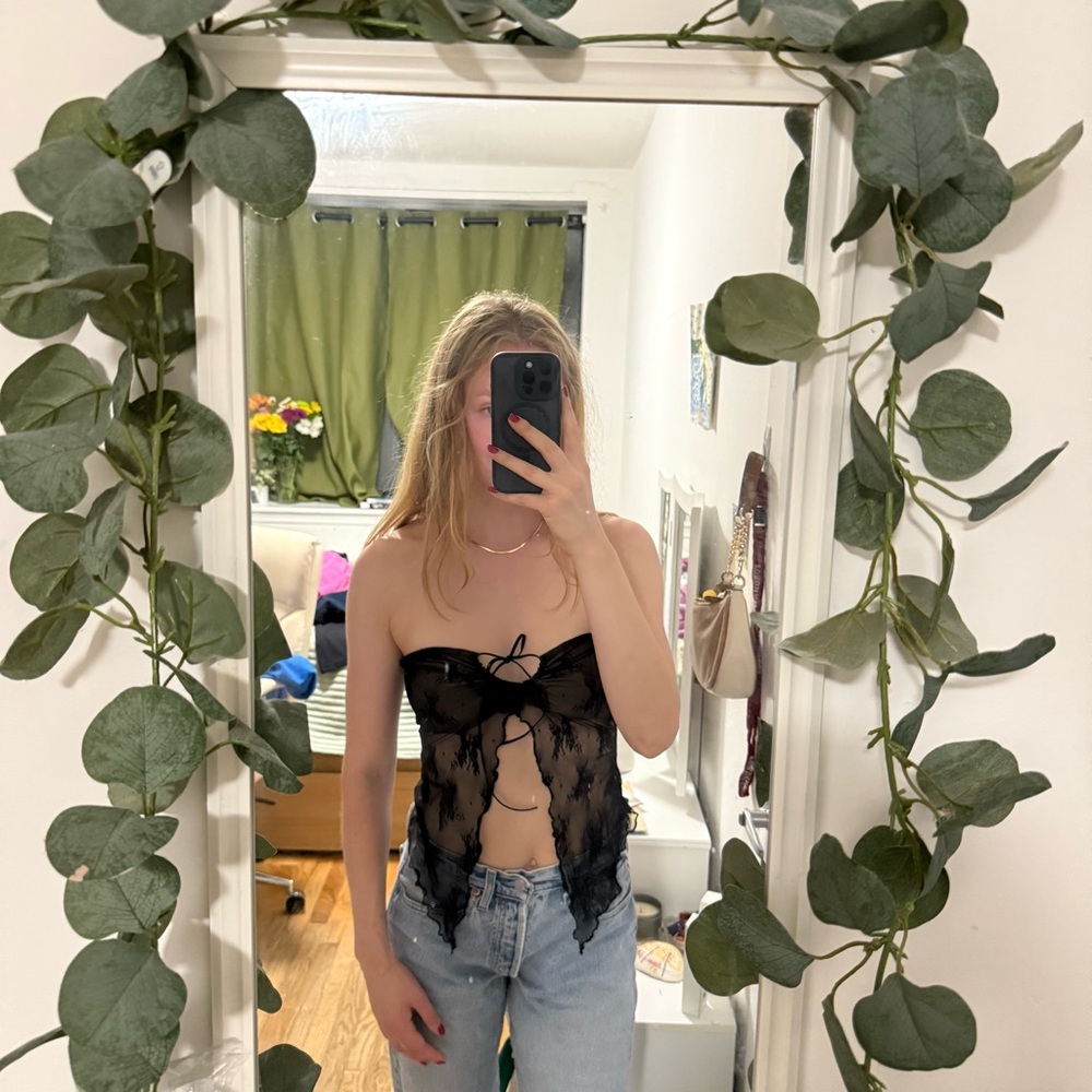 Lace tigermist top